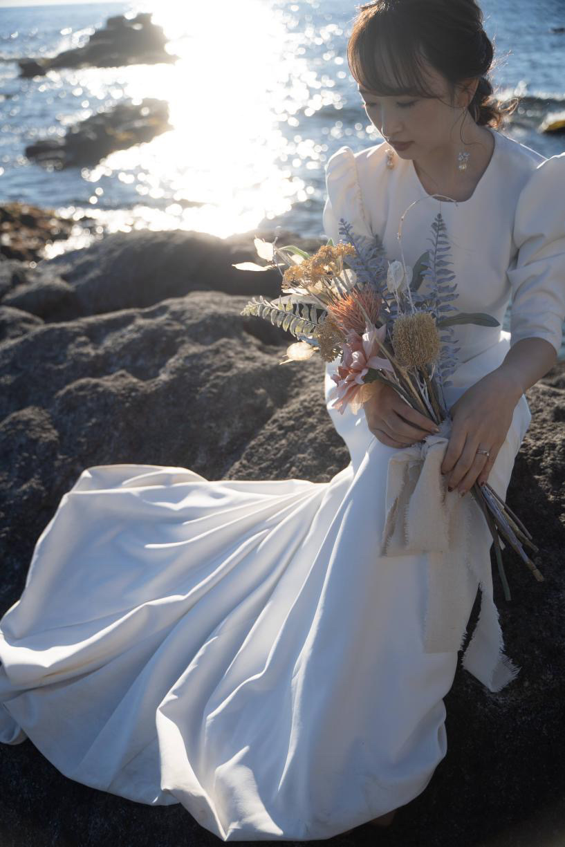 【超过180张图片】神奈川县三崎半岛「城ヶ岛」前拍婚纱照大全にて紹介している画像