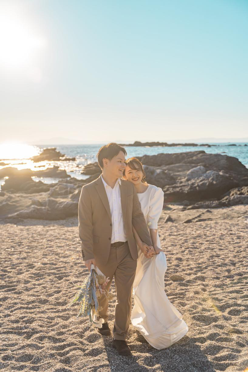 【超过180张图片】神奈川县三崎半岛「城ヶ岛」前拍婚纱照大全にて紹介している画像