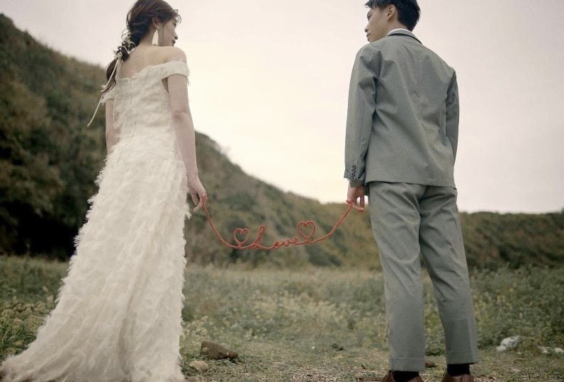 【超过180张图片】神奈川县三崎半岛「城ヶ岛」前拍婚纱照大全にて紹介している画像