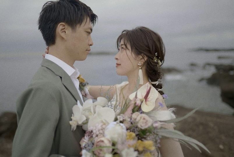 【超过180张图片】神奈川县三崎半岛「城ヶ岛」前拍婚纱照大全にて紹介している画像