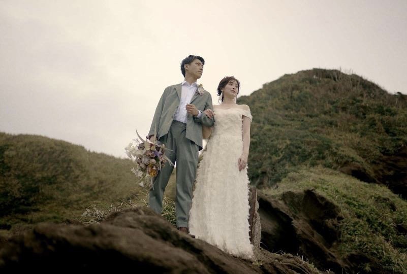 【超过180张图片】神奈川县三崎半岛「城ヶ岛」前拍婚纱照大全にて紹介している画像