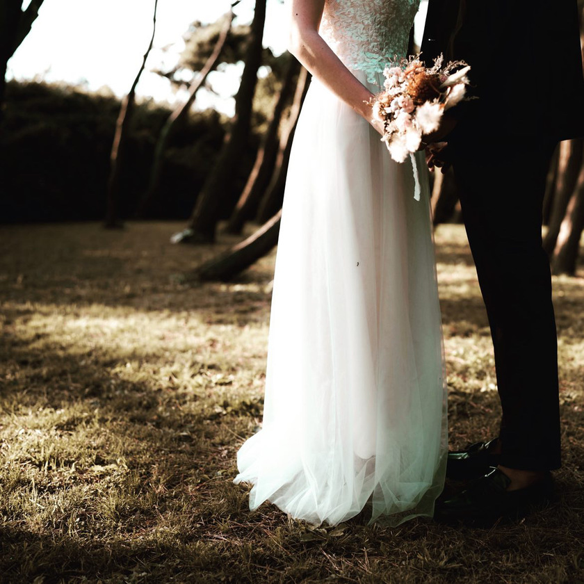 【超过180张图片】神奈川县三崎半岛「城ヶ岛」前拍婚纱照大全にて紹介している画像