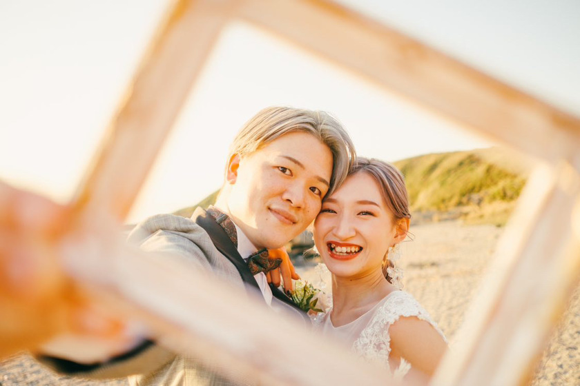 【超过180张图片】神奈川县三崎半岛「城ヶ岛」前拍婚纱照大全にて紹介している画像