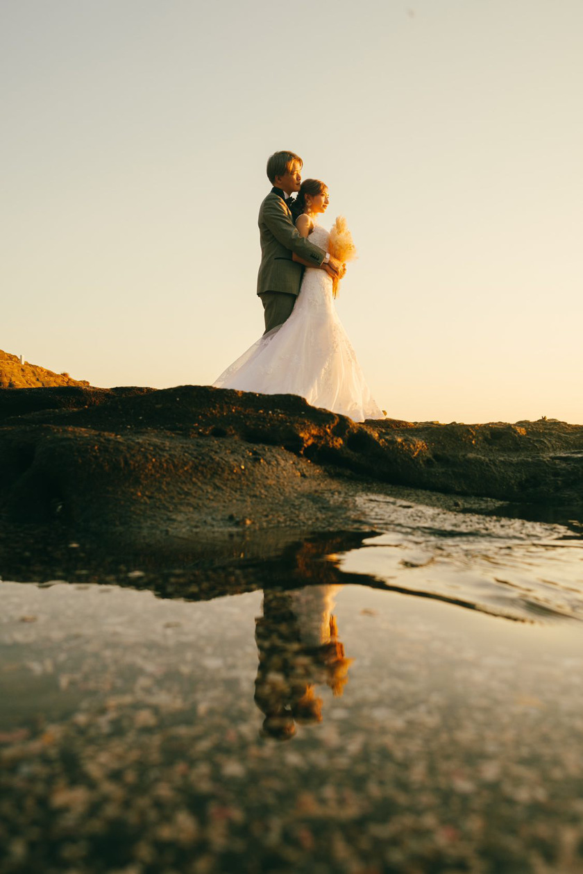 【超过180张图片】神奈川县三崎半岛「城ヶ岛」前拍婚纱照大全にて紹介している画像