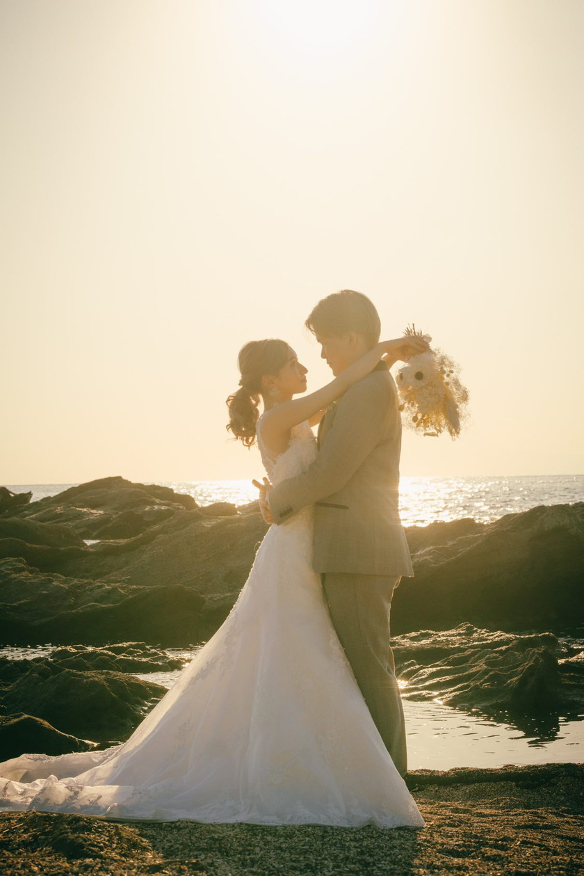 【超过180张图片】神奈川县三崎半岛「城ヶ岛」前拍婚纱照大全にて紹介している画像