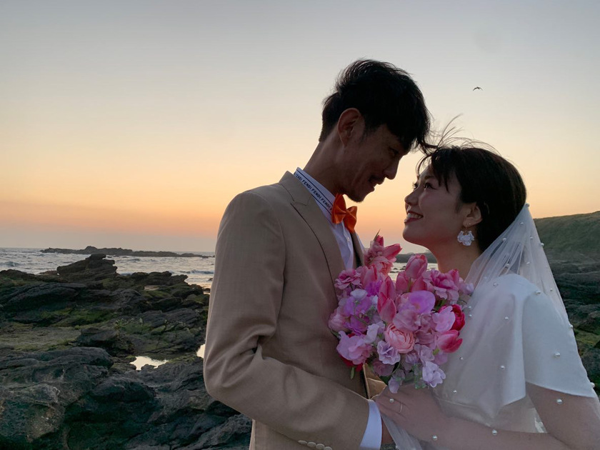 【超过180张图片】神奈川县三崎半岛「城ヶ岛」前拍婚纱照大全にて紹介している画像