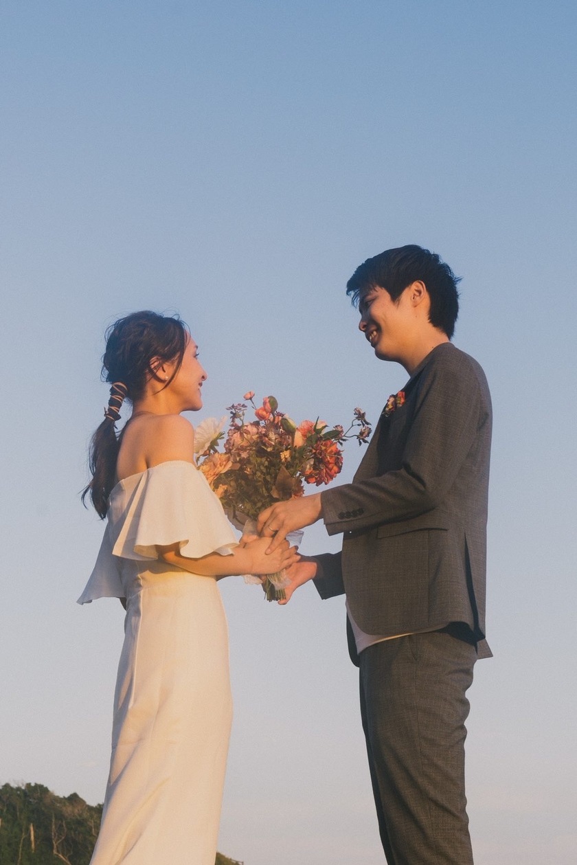 【超过180张图片】神奈川县三崎半岛「城ヶ岛」前拍婚纱照大全にて紹介している画像