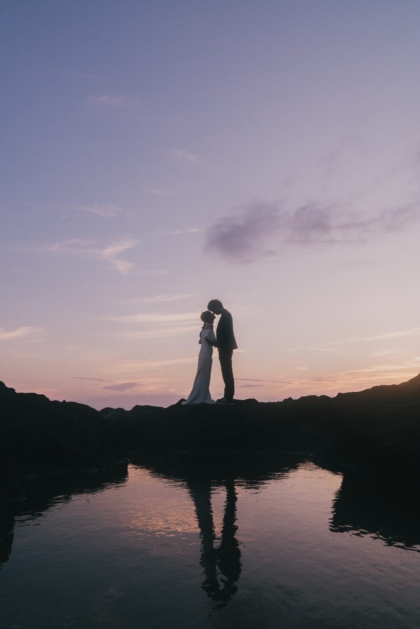 【超过180张图片】神奈川县三崎半岛「城ヶ岛」前拍婚纱照大全にて紹介している画像