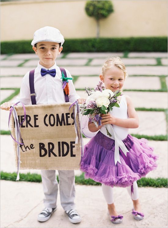 Dressed-Up Little Guests: Adorable Flower Girls!にて紹介している画像