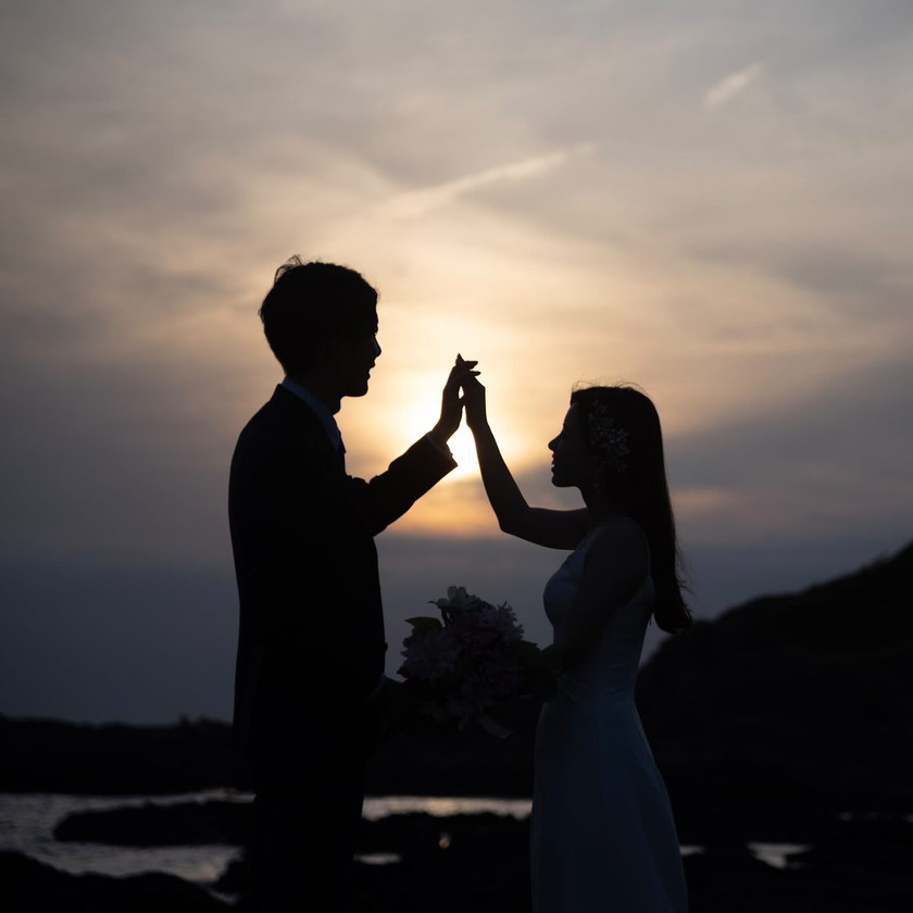 【超过180张图片】神奈川县三崎半岛「城ヶ岛」前拍婚纱照大全にて紹介している画像