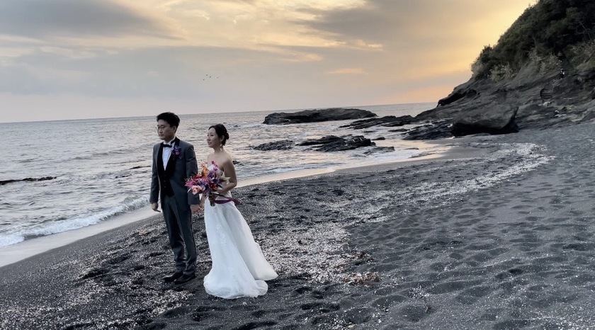 【超过180张图片】神奈川县三崎半岛「城ヶ岛」前拍婚纱照大全にて紹介している画像