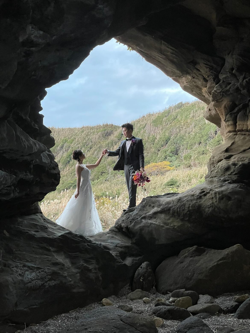 【超过180张图片】神奈川县三崎半岛「城ヶ岛」前拍婚纱照大全にて紹介している画像