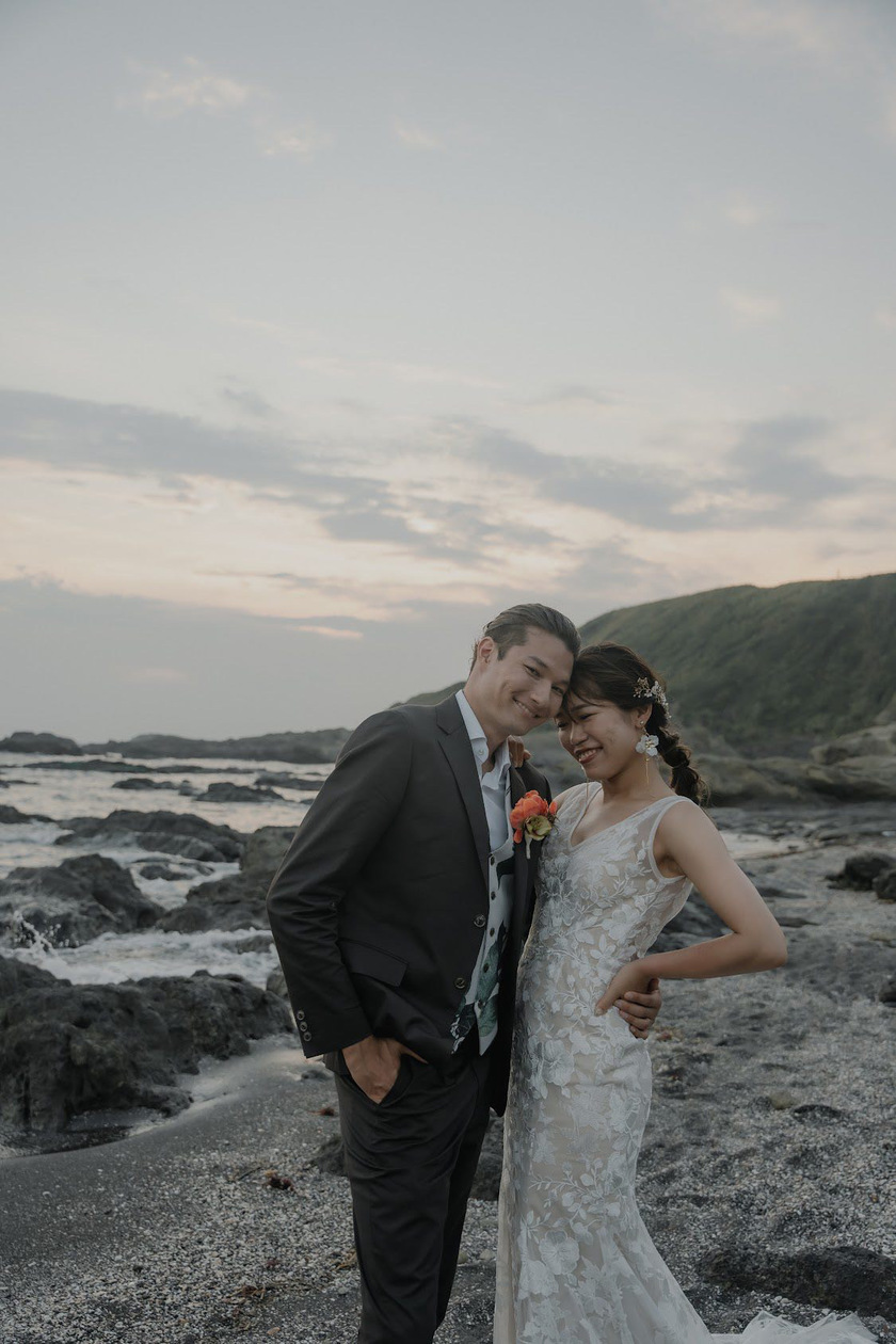 【超过180张图片】神奈川县三崎半岛「城ヶ岛」前拍婚纱照大全にて紹介している画像