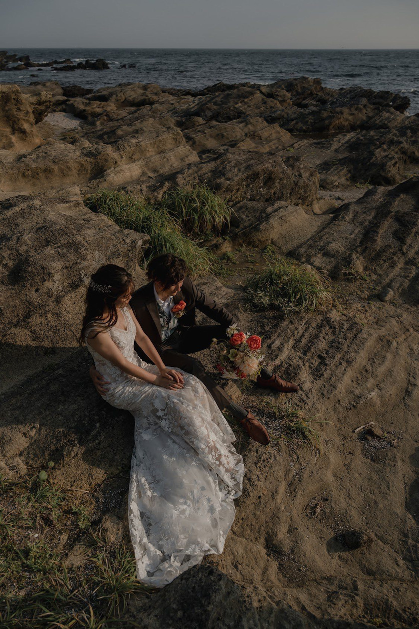 【超过180张图片】神奈川县三崎半岛「城ヶ岛」前拍婚纱照大全にて紹介している画像