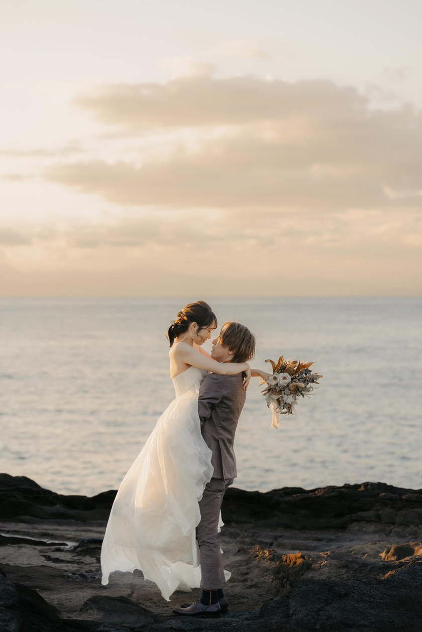 【超过180张图片】神奈川县三崎半岛「城ヶ岛」前拍婚纱照大全にて紹介している画像