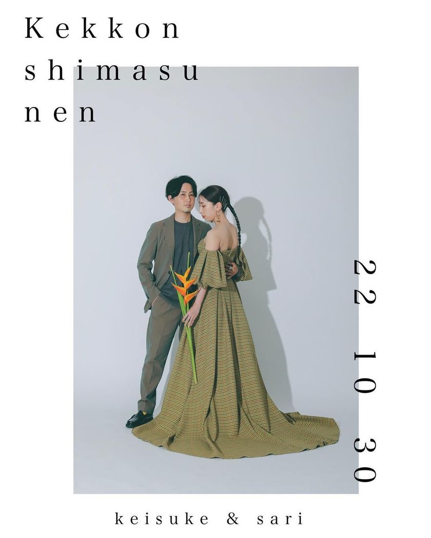 A big entrance! It's lovely to decorate the chapel with a welcome board before the bride and groom arrive, adding to the event's atmosphere ♡にて紹介している画像