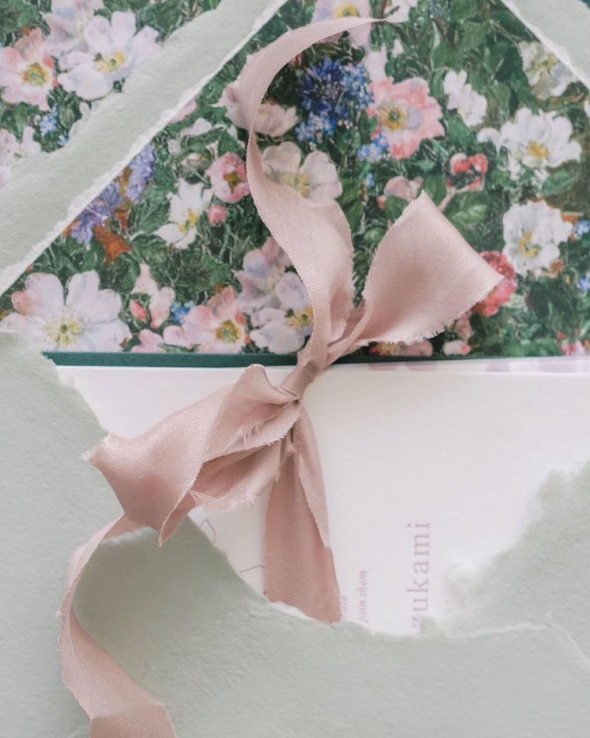 A wonderful creator from Japan has created a stylish wedding paper item brand called [tigron].にて紹介している画像