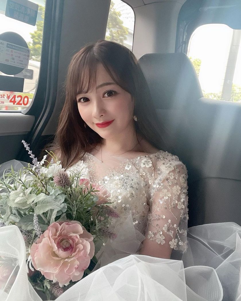 A Special Feature on Coordinating Everyday Necklaces with Dresses to Casually Adorn Important Jewelry 🤍🪞にて紹介している画像