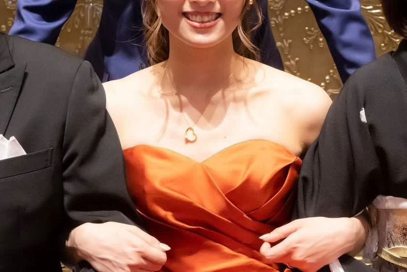 A Special Feature on Coordinating Everyday Necklaces with Dresses to Casually Adorn Important Jewelry 🤍🪞にて紹介している画像