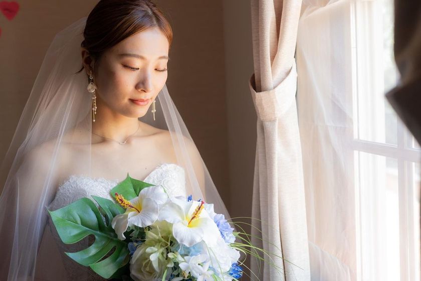 A Special Feature on Coordinating Everyday Necklaces with Dresses to Casually Adorn Important Jewelry 🤍🪞にて紹介している画像