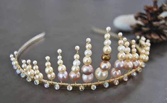 "Like a Princess: Exquisitely Cute Children's Wedding Dress Styles ♡＊.+"にて紹介している画像