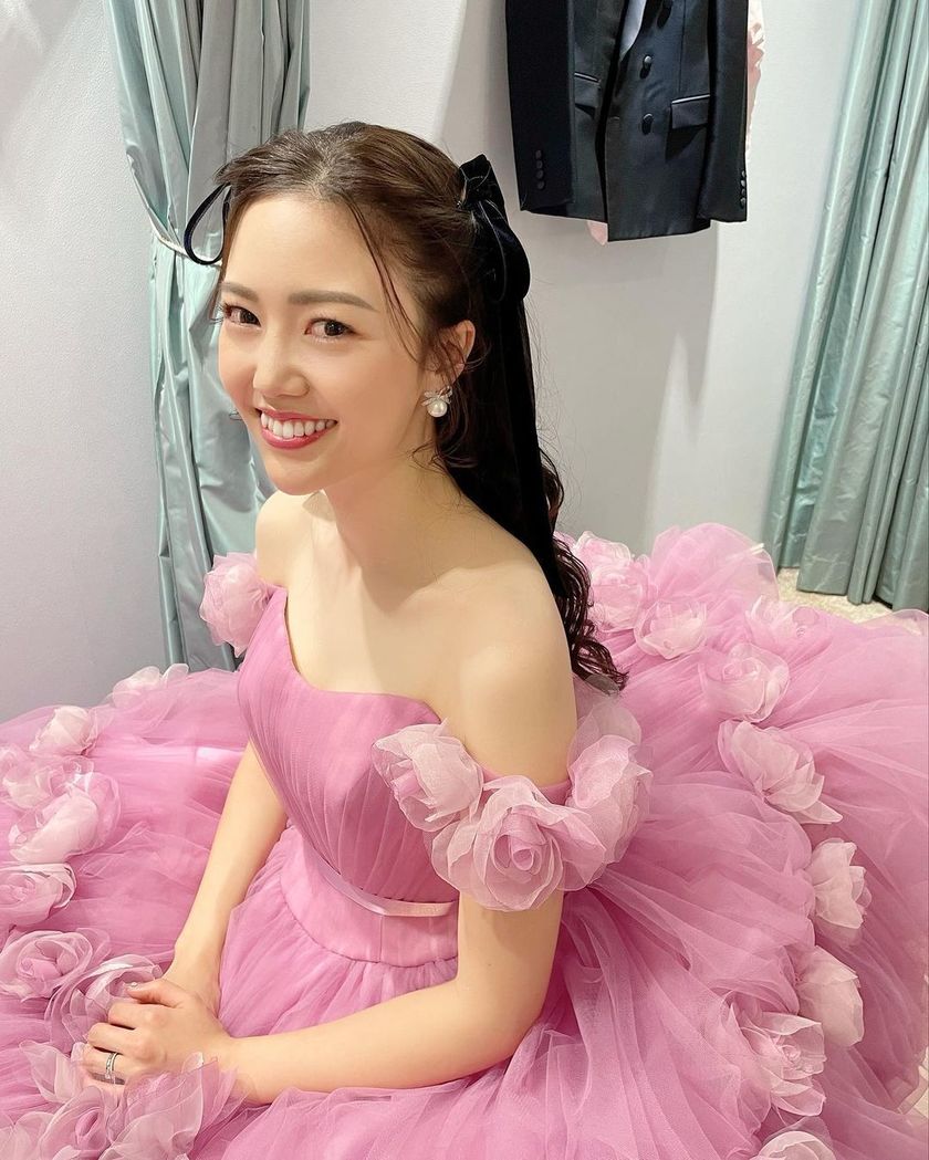 You can understand the trends by looking at this! Current popular【Half-Twin】bride hair catalog.にて紹介している画像