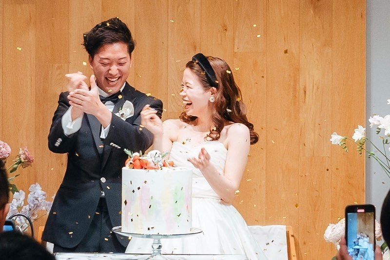 Finish the decoration by popping balloons on the cake ♡ A glamorous performance with confetti flying, "Balloon Burst" 🎉にて紹介している画像