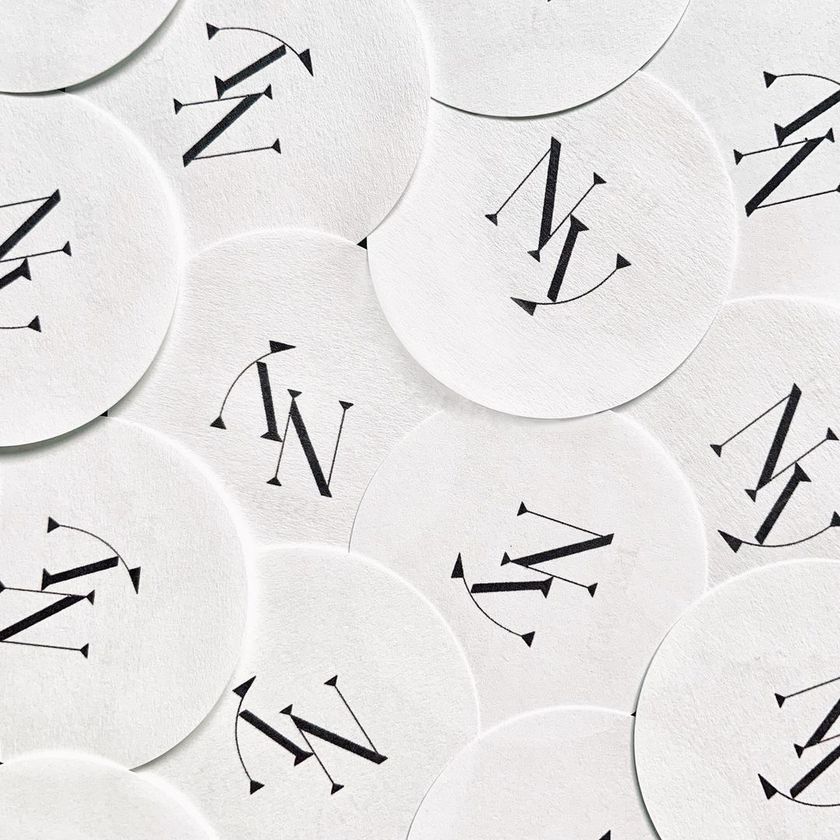 Did you know that you can easily create both circles and trendy arch shapes with a compass cutter or circle cutter? ♡にて紹介している画像