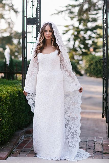 Olsen Sisters as Bridesmaids! The Beautiful Wedding of Popular Stylist Molly ♡にて紹介している画像