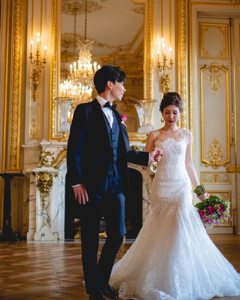 I still admire it. Here are many pictures of brides taken in Paris, France, from 2022 to today 🇫🇷🕊にて紹介している画像