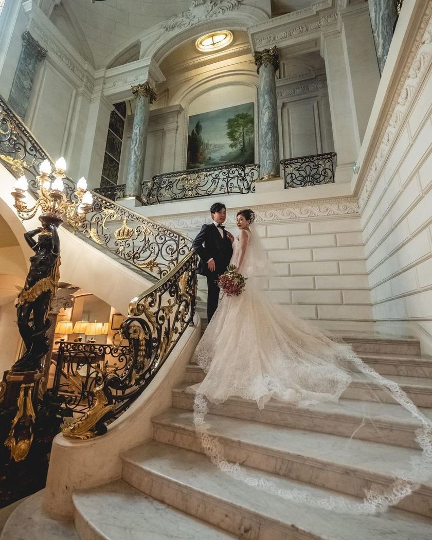 I still admire it. Here are many pictures of brides taken in Paris, France, from 2022 to today 🇫🇷🕊にて紹介している画像