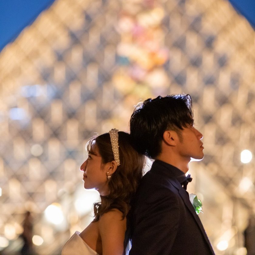 I still admire it. Here are many pictures of brides taken in Paris, France, from 2022 to today 🇫🇷🕊にて紹介している画像