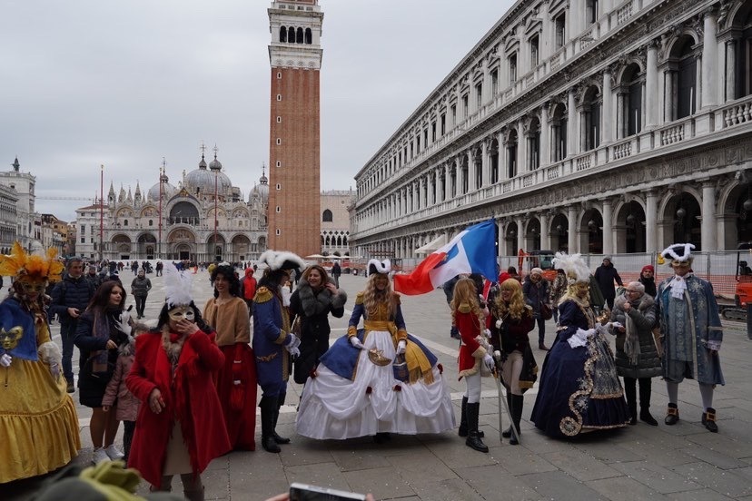 (Finally ♡) Recently, everyone has started going! A special feature on beautiful photos from overseas honeymoons ✈にて紹介している画像