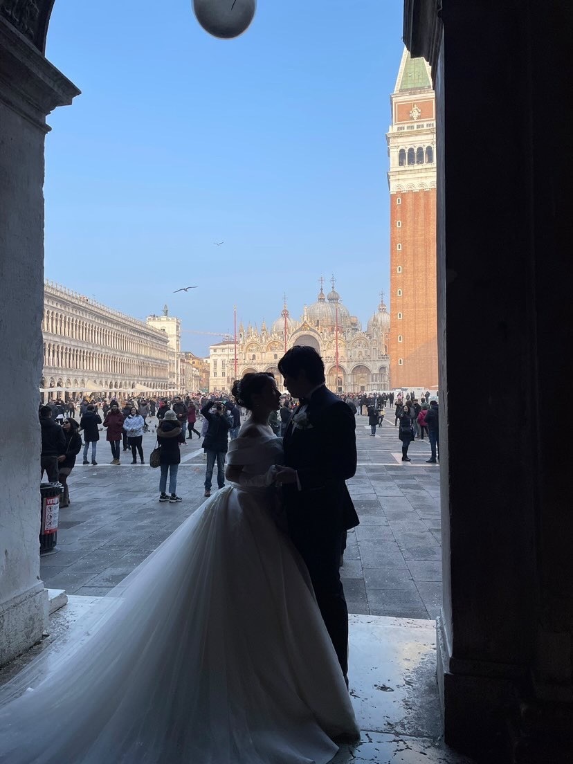 (Finally ♡) Recently, everyone has started going! A special feature on beautiful photos from overseas honeymoons ✈にて紹介している画像