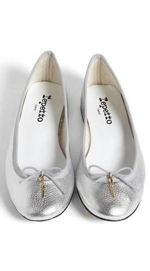 夢見るシューズ✳︎repettoのバレエシューズでお洒落花嫁の仲間入り 夢見るシューズ✳︎repettoのバレエシューズでお洒落花嫁の仲間入り