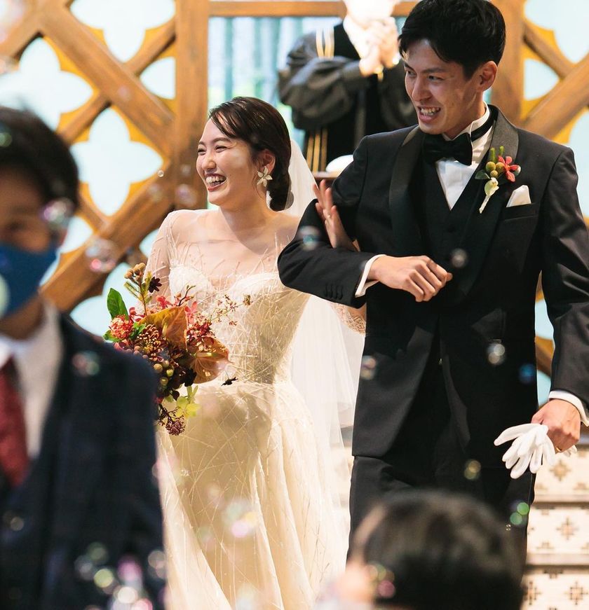 Nice idea🫧 It's wonderful to have children lead the way during the "exit scene" of the ceremony 👦🏻👧🏻にて紹介している画像