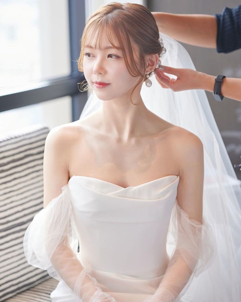 Popular lately 🤍 Here are three imported brand "mermaid dresses" that are frequently worn recently 🪻にて紹介している画像