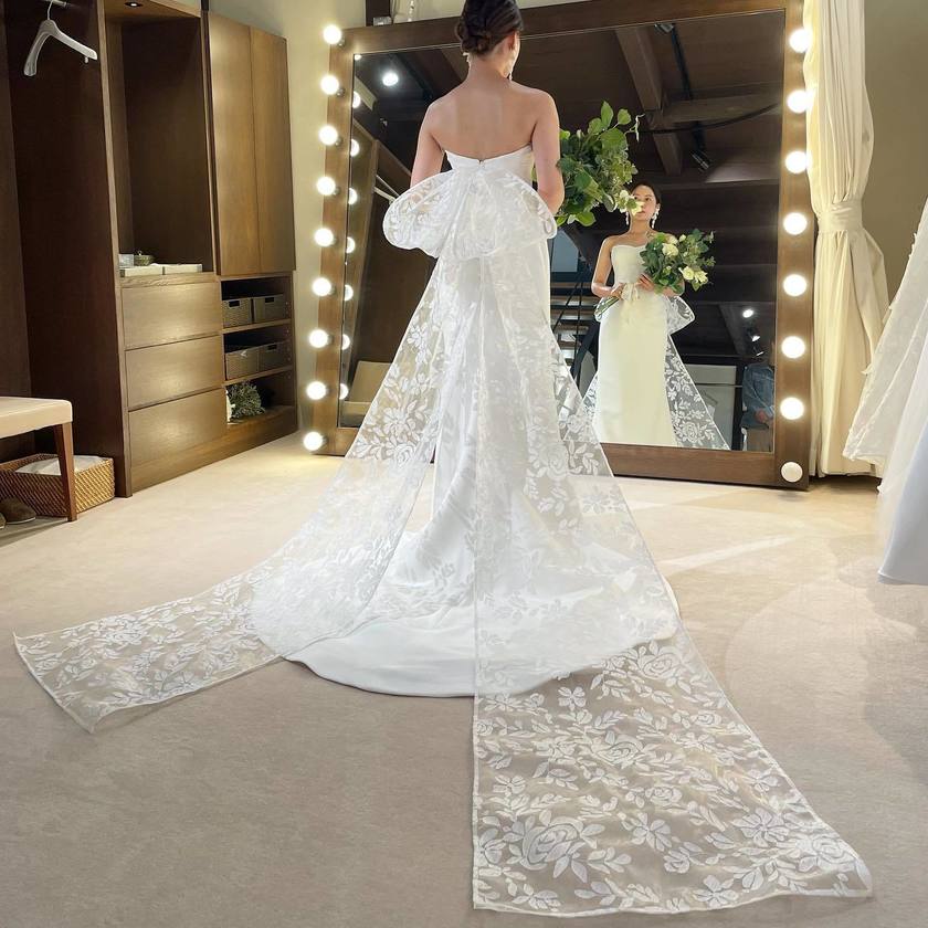 Popular lately 🤍 Here are three imported brand "mermaid dresses" that are frequently worn recently 🪻にて紹介している画像