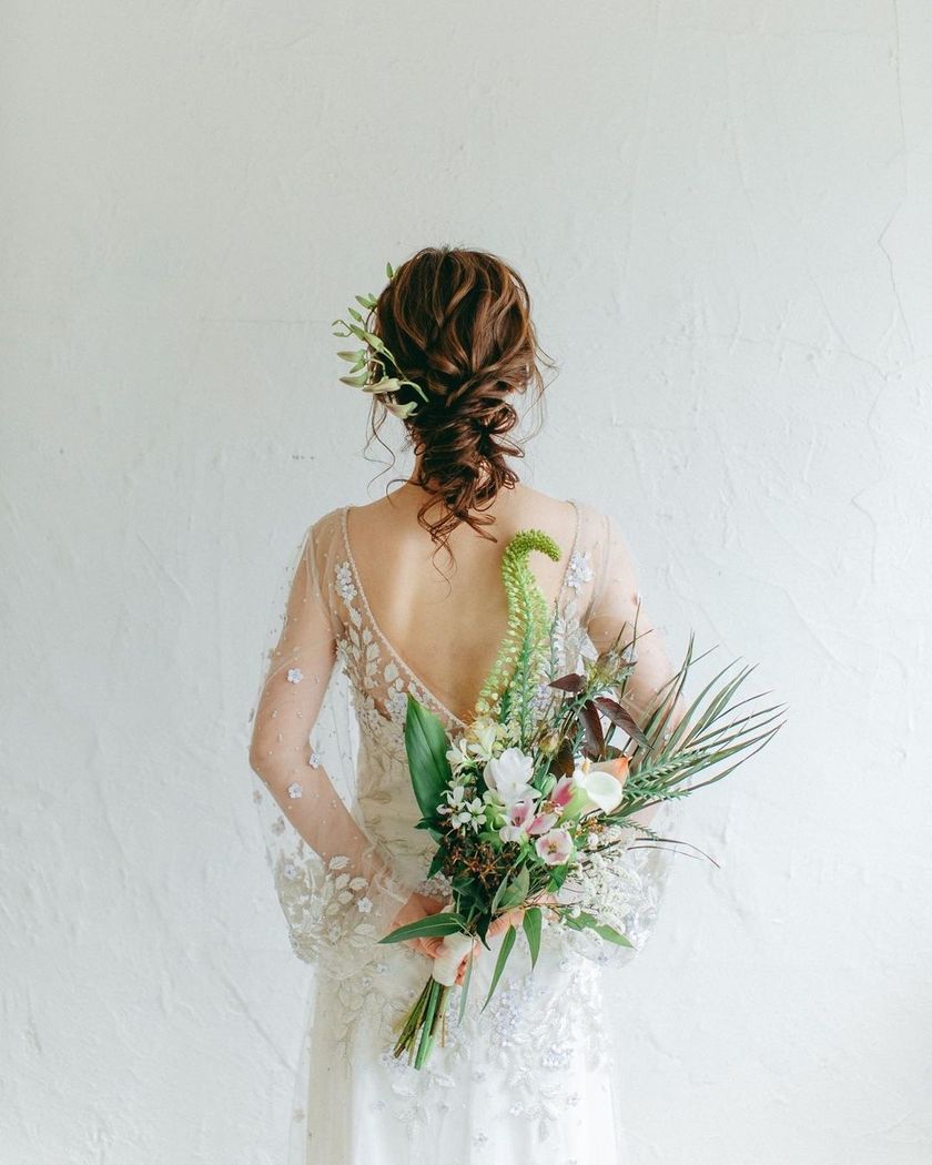 2023🪽 Stylish brides choose this popular dress from "Jenny Packham"!にて紹介している画像