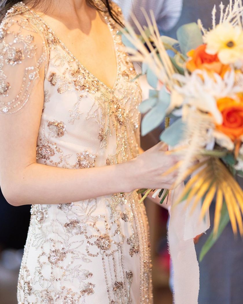 2023🪽 Stylish brides choose this popular dress from "Jenny Packham"!にて紹介している画像