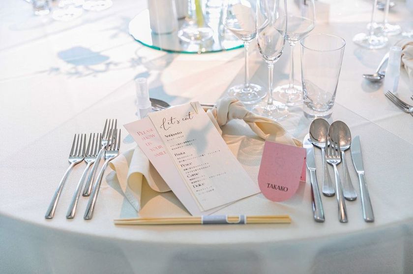 新创意🧡最近热门的拱形纸制品，席位卡版本也很可爱🧡にて紹介している画像