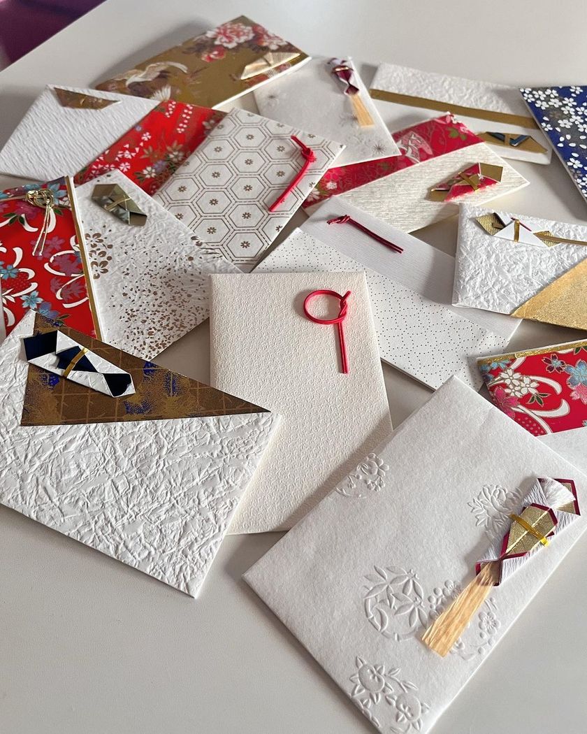 Keeping the congratulatory envelope received from guests as a memento 💌 What are the recent trends in "congratulatory envelope remakes"?にて紹介している画像