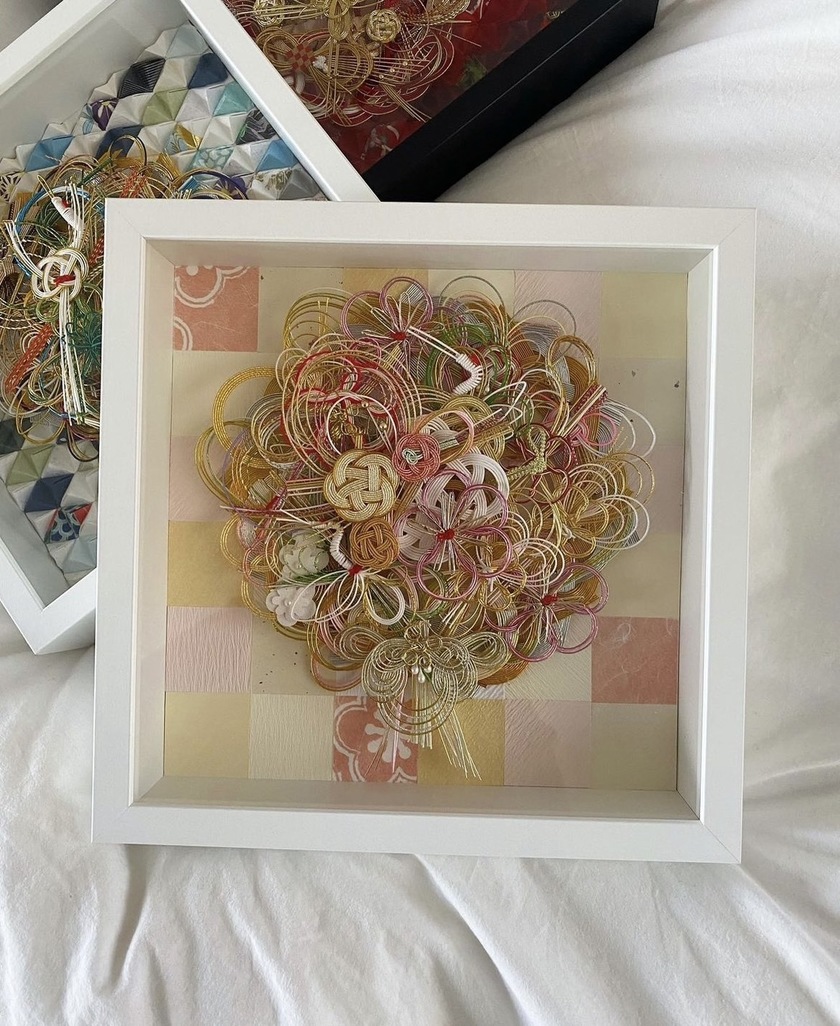 Keeping the congratulatory envelope received from guests as a memento 💌 What are the recent trends in "congratulatory envelope remakes"?にて紹介している画像