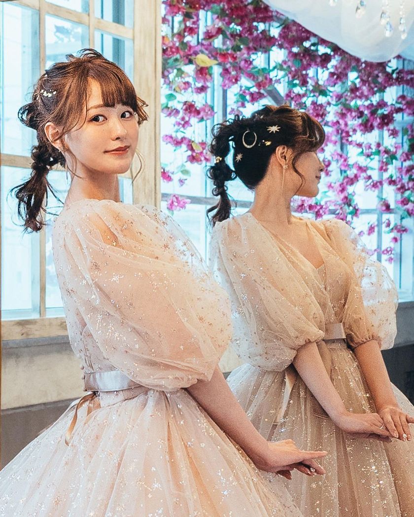 A collection of photos wearing the cute sparkly "Constellation Dress" by Marry with fluffy puff sleeves🪄🌟にて紹介している画像