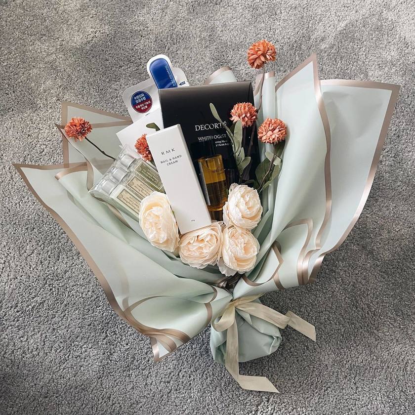 コスメブーケ ギフトブーケ 結婚式 誕生日 プレゼント 4-46 【公式通販】