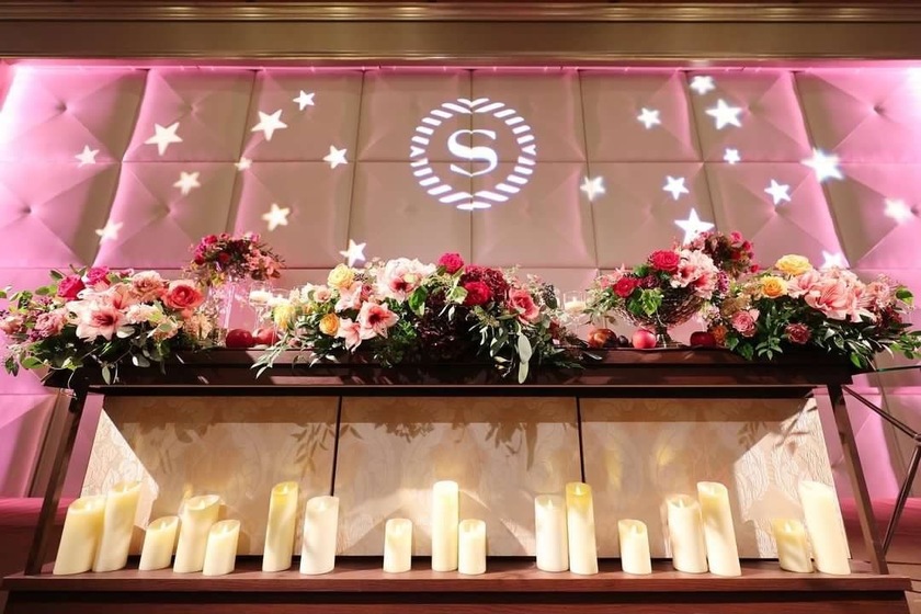 Are there certain flowers that cannot be specified depending on the season? Check with actual wedding photos [Bouquet and Floral Decoration Calendar].にて紹介している画像