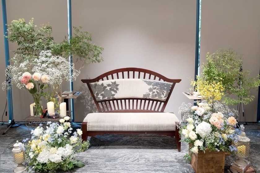 Are there certain flowers that cannot be specified depending on the season? Check with actual wedding photos [Bouquet and Floral Decoration Calendar].にて紹介している画像