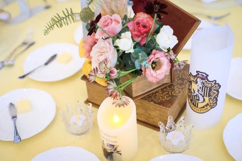 Are there certain flowers that cannot be specified depending on the season? Check with actual wedding photos [Bouquet and Floral Decoration Calendar].にて紹介している画像