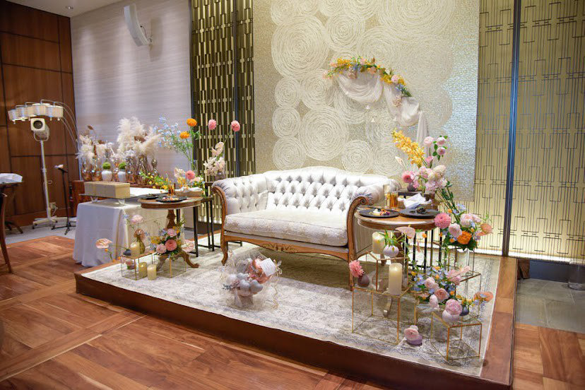 Are there certain flowers that cannot be specified depending on the season? Check with actual wedding photos [Bouquet and Floral Decoration Calendar].にて紹介している画像