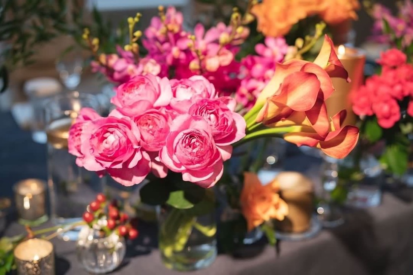 Are there certain flowers that cannot be specified depending on the season? Check with actual wedding photos [Bouquet and Floral Decoration Calendar].にて紹介している画像